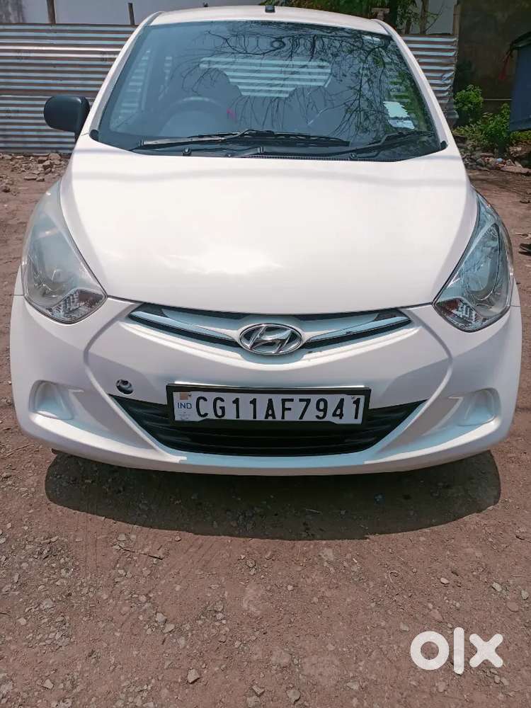 Hyundai Aura 2016 Petrol Well Maintained
