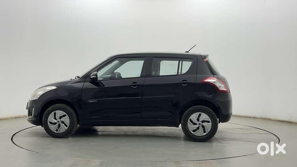 Maruti Suzuki Swift Vvt Vxi, 2016, Petrol