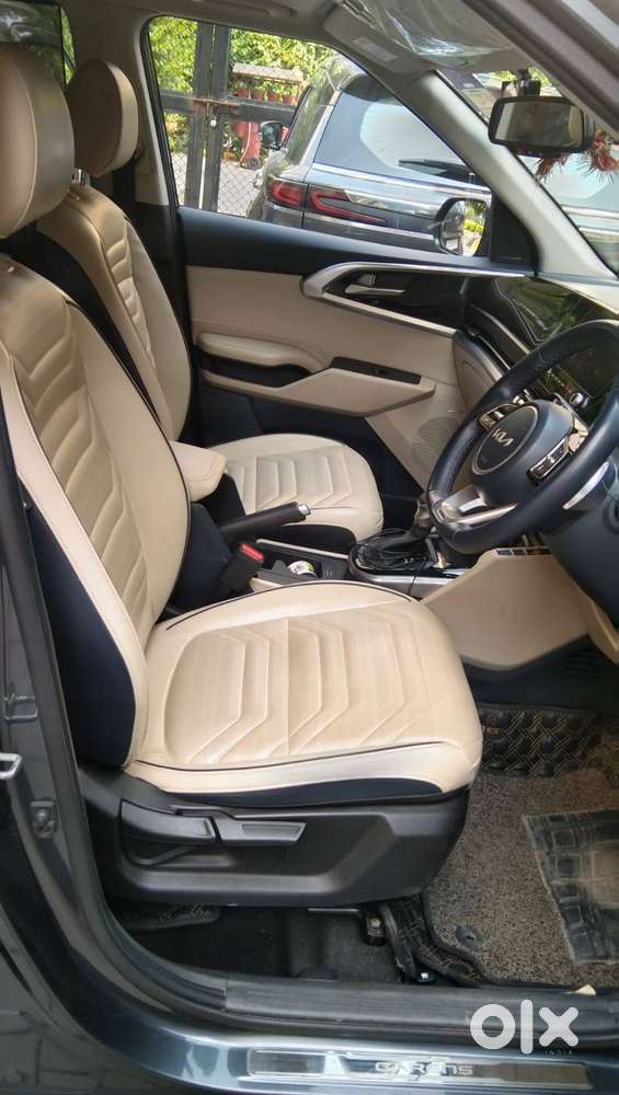 Kia Carens 2023 Year