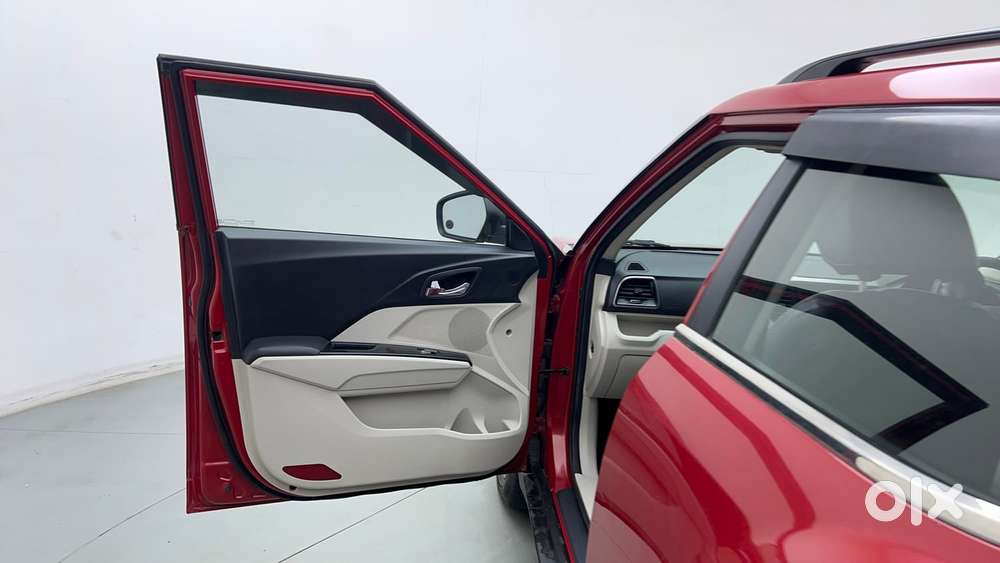 Mahindra Xuv300 W8 Option Diesel, 2022, Diesel