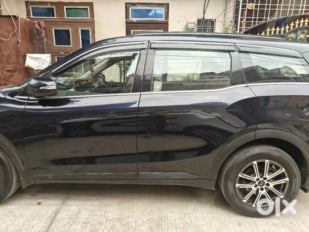 Mahindra Xuv700 Ax7 2023 Diesel Manual