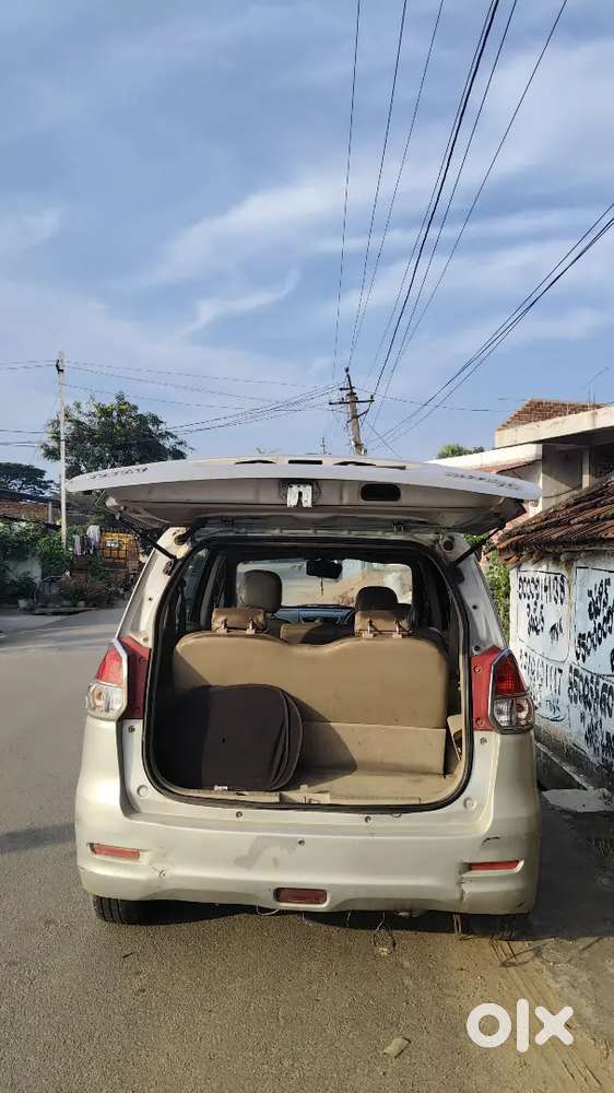 Maruti Suzuki Ertiga 2012 Diesel Well Maintained