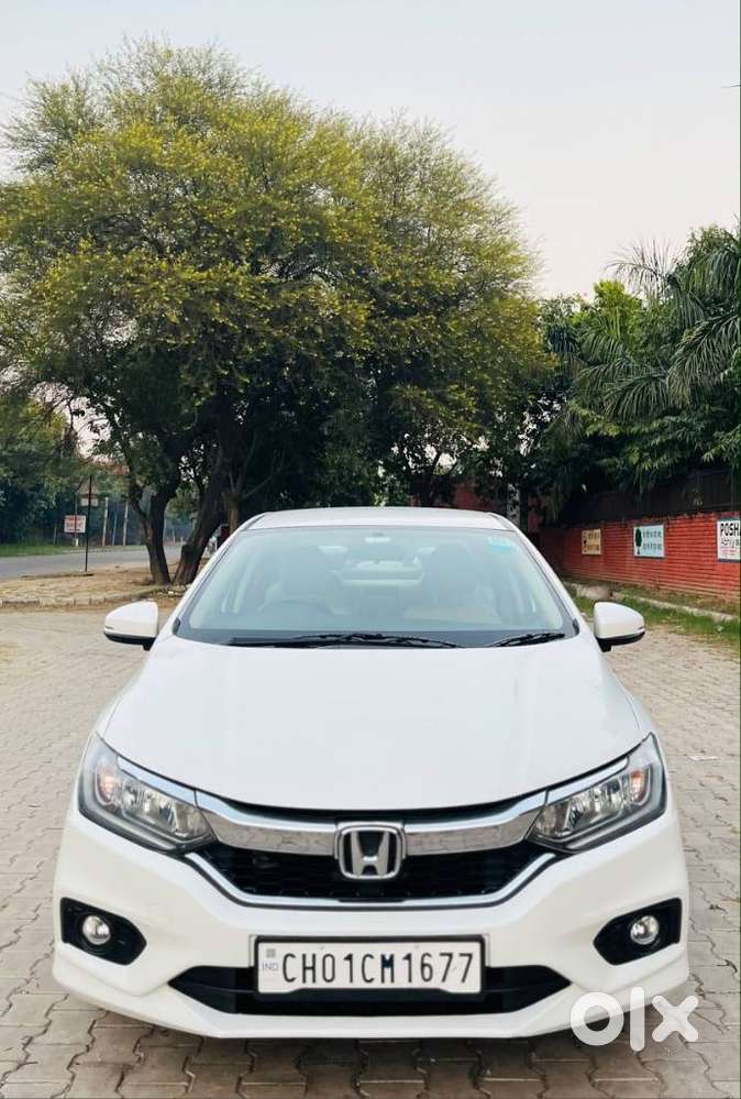 Honda City 1.5 V 4th Gen I-vtec Mt, 2022, Petrol