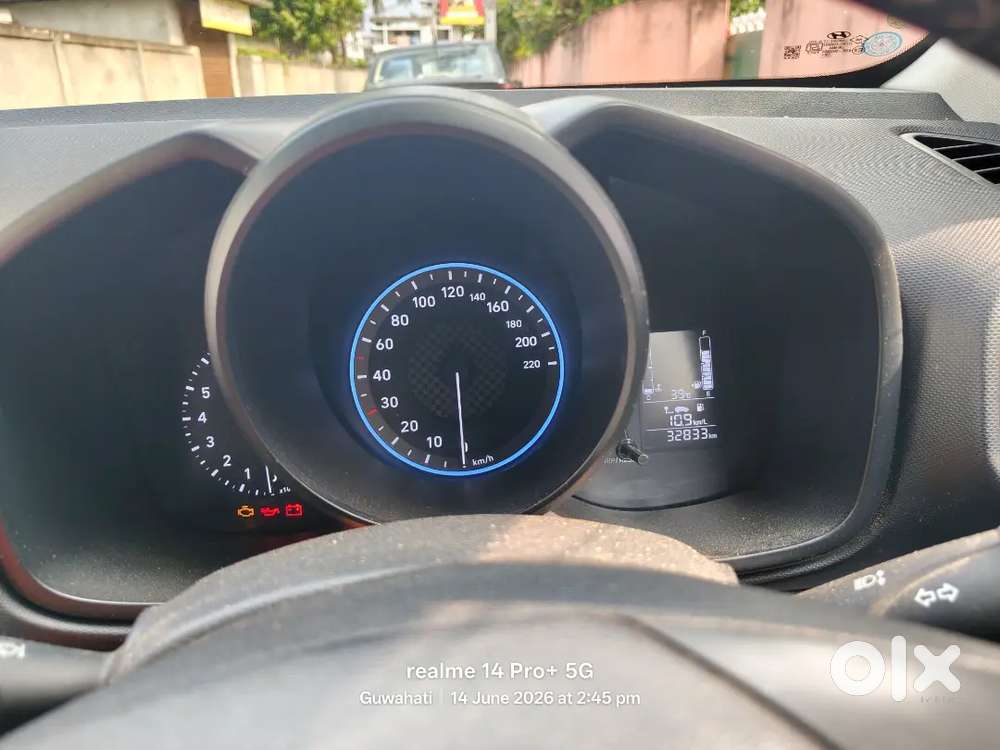 Hyundai New Venue 2022 Petrol 30000 Km Driven
