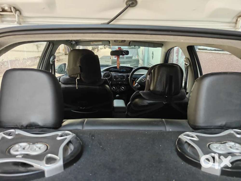 Toyota Etios Cross 2014