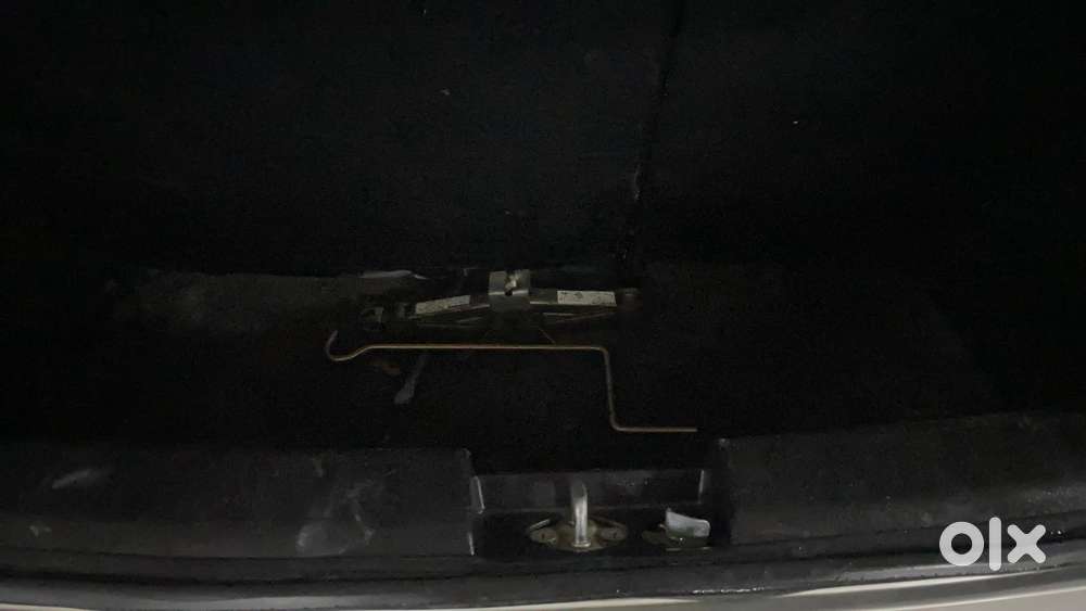Maruti Suzuki Swift 1.2 Lxi (o), 2015, Petrol