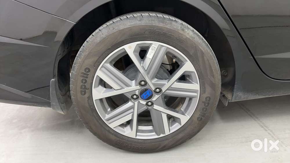 Hyundai Verna 1.5 Sx Petrol Mt, 2024, Petrol