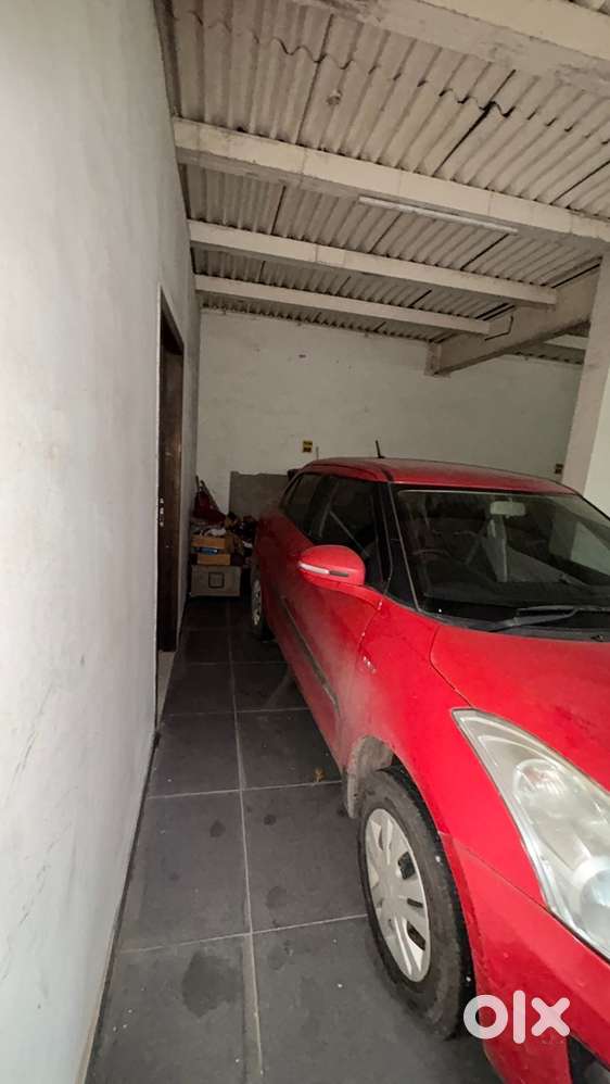 Maruti Suzuki Dzire Vxi 2012