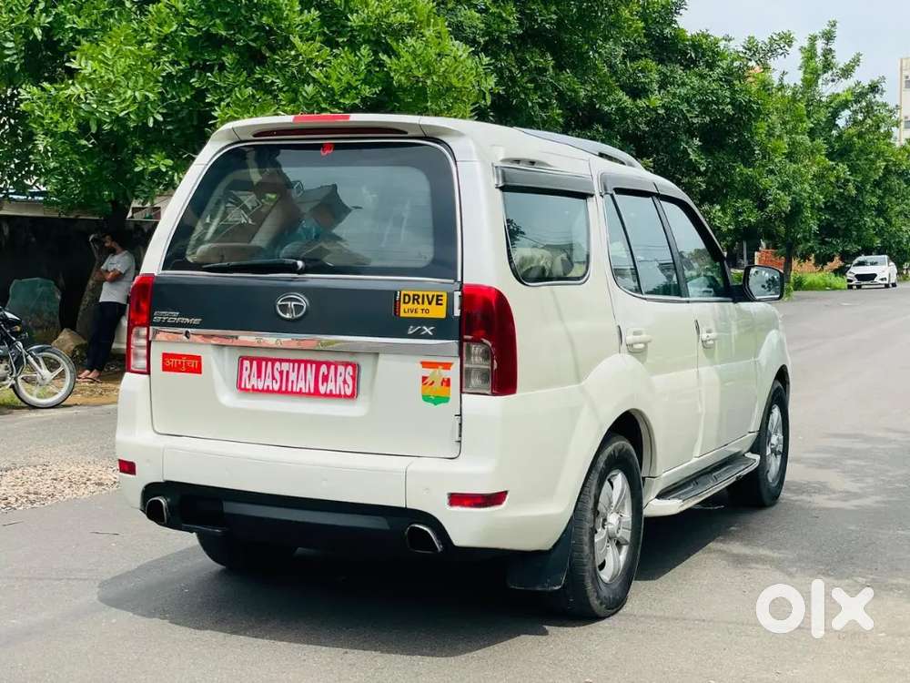 Tata Safari Storme 2020