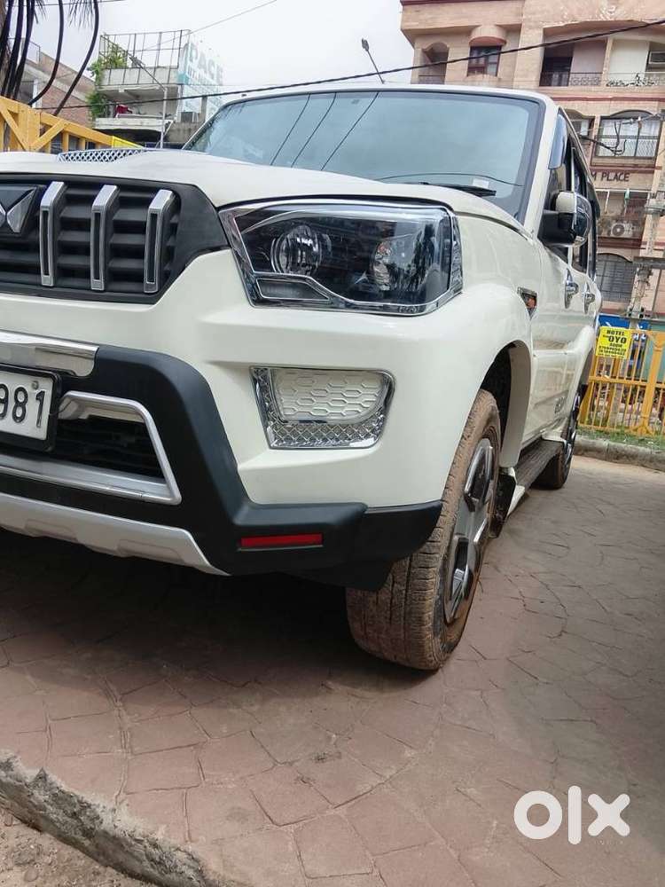 Mahindra Scorpio S6 Plus, 2015, Diesel