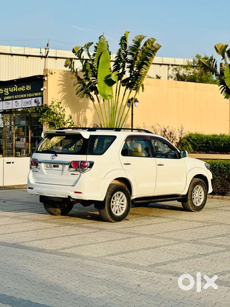Toyota Fortuner 4x2 At 2.8 Diesel, 2013, Diesel