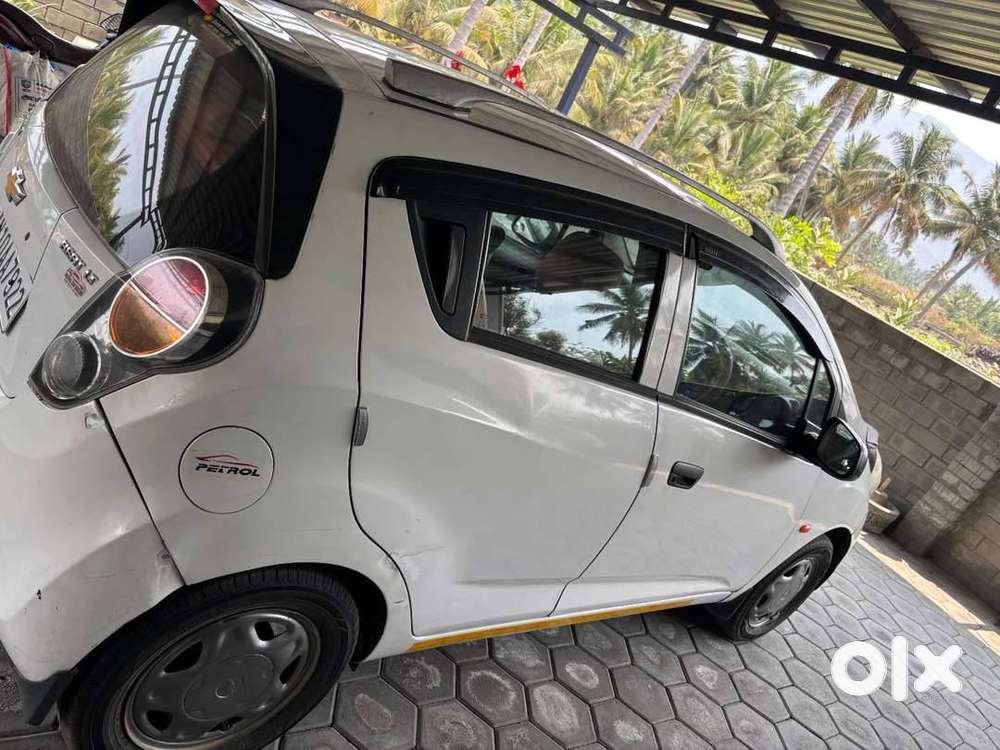 Chevrolet Beat Cng & Petrol