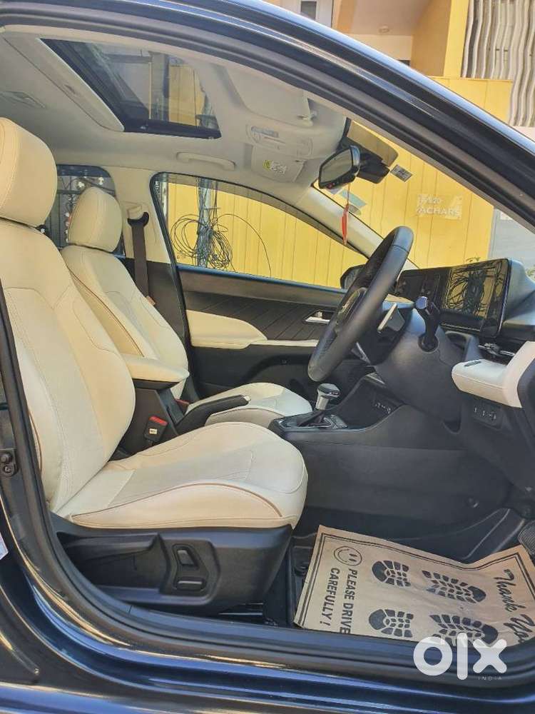 Hyundai Verna 1.5 Sx (o) Ivt, 2024, Petrol