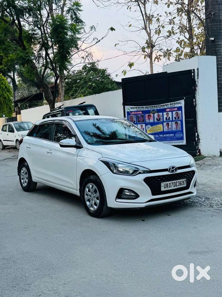 Hyundai I20 Sportz 1.2 Vtvt, 2018, Petrol