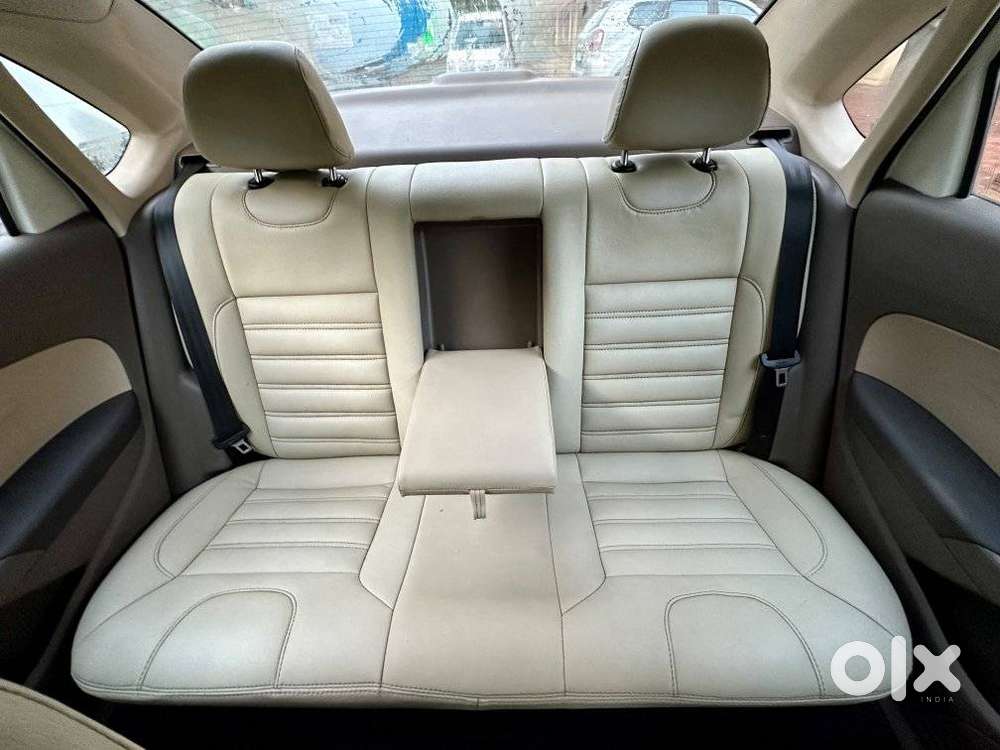Skoda Rapid 1.6 Mpi At Elegance, 2014, Petrol