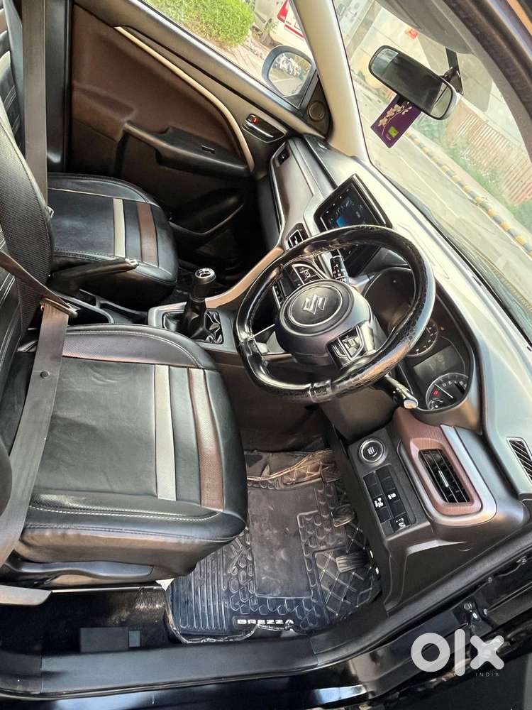 Maruti Suzuki Brezza 1.5 Zxi Cng, 2024, Cng & Hybrids