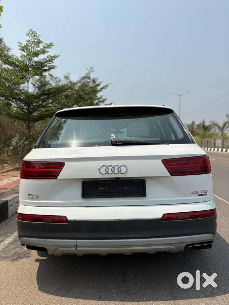 Audi Q7 45 Tdi Premium With Sunroof, 2017, Diesel