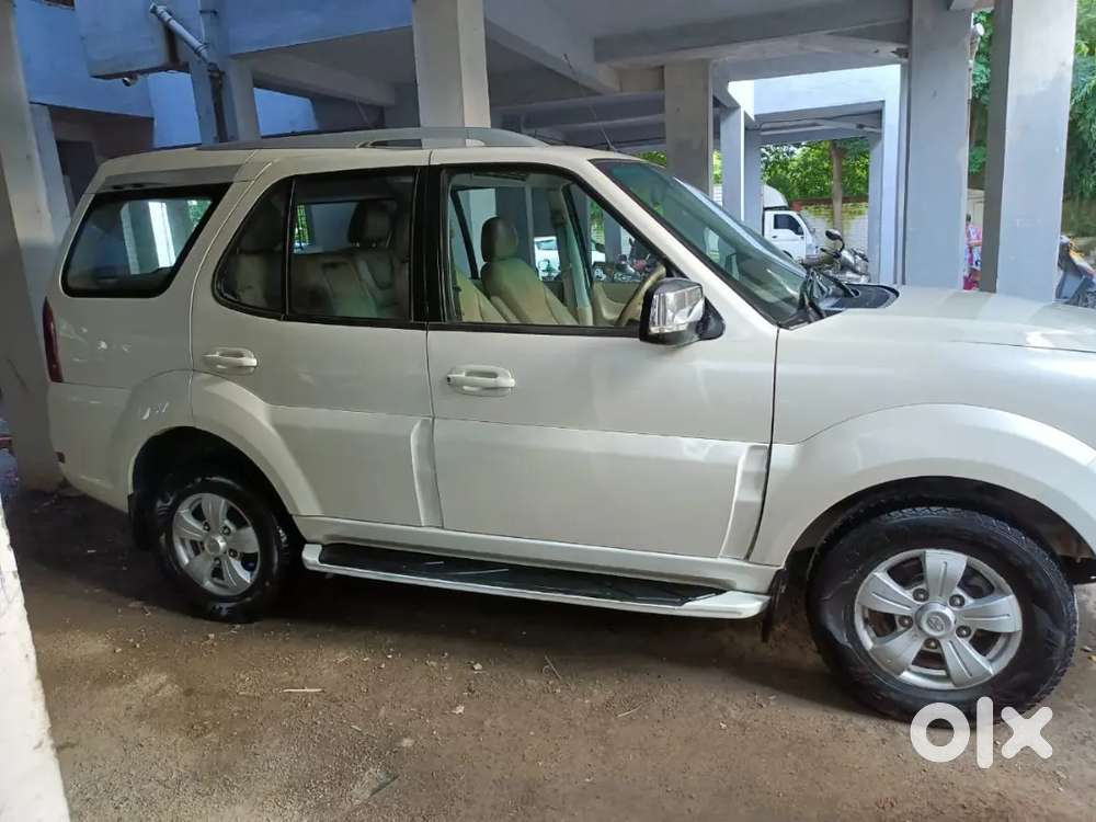 Tata Safari Storme 2015 Diesel 196000 Km Driven