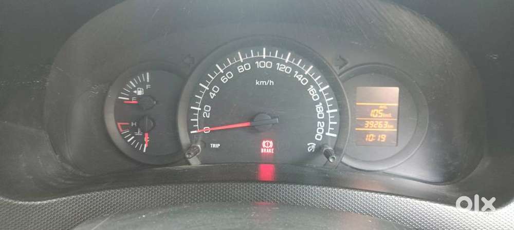 Maruti Suzuki Swift Lxi, 2013, Petrol