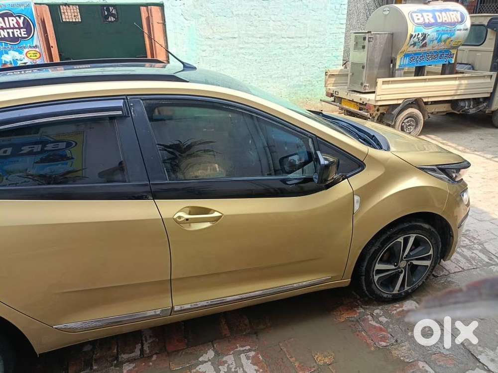Tata Altroz 2023 Petrol Well Maintained