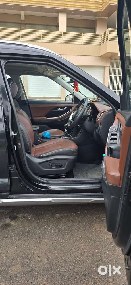 Hyundai Alcazar Platinum Signature Adventure Mt 7 Str, 2022, Diesel
