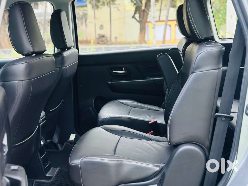 Maruti Suzuki Xl6 1.5 Alpha Mt, 2021, Petrol