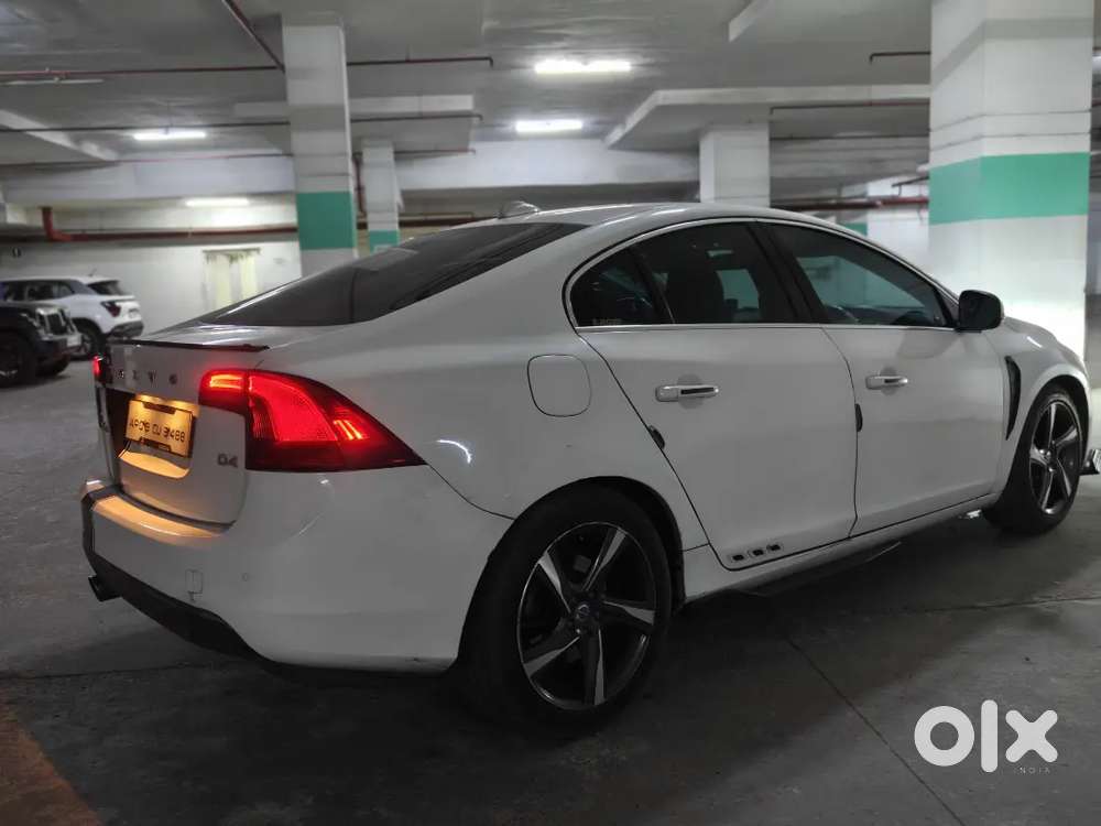 Volvo S60 2012 Diesel Well Maintained