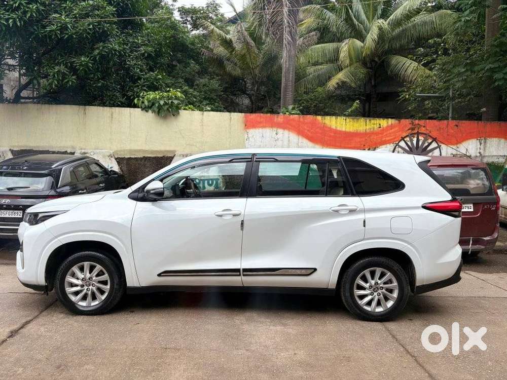 Toyota Innova Hycross 2.0 Gx 8 Str, 2024, Petrol