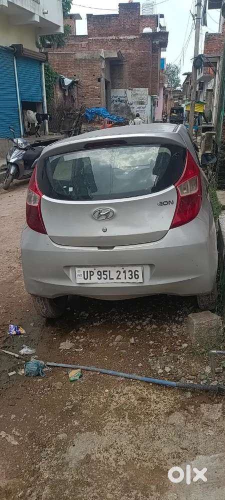 Hyundai Eon 2017 Variant 0.8