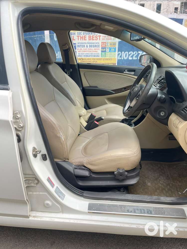 Hyundai Verna Fluidic 1.6 Crdi Sx Opt, 2013, Diesel