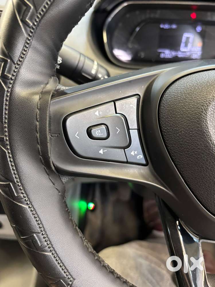 Tata Tiago 1.2 Revotron Xt Rhythm, 2023, Petrol
