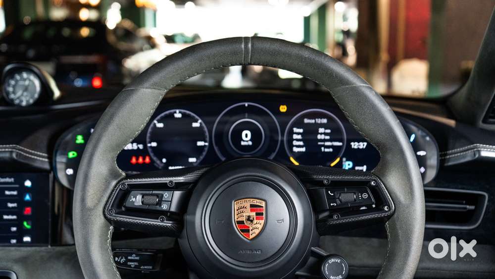 Porsche Taycan Gts, 2023, Electric