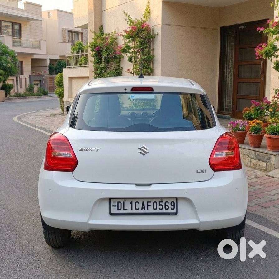 Maruti Suzuki Swift Vvt Lxi, 2021, Petrol
