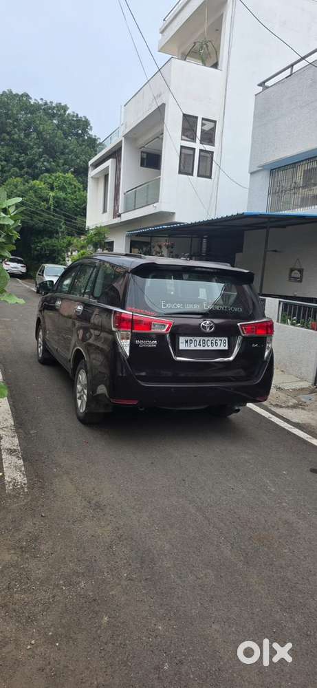 Toyota Innova Crysta 2019