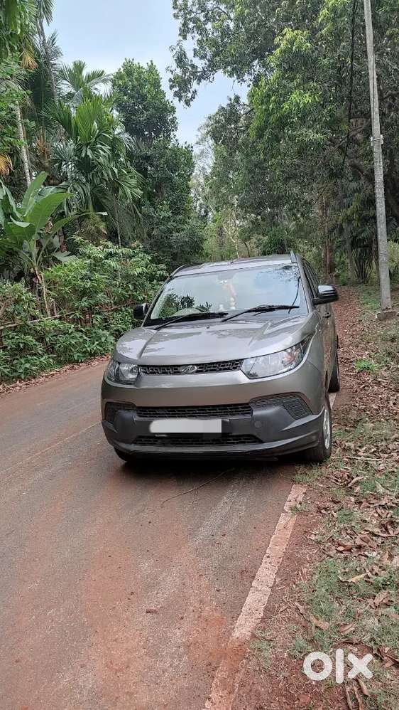 Mahindra Kuv100 Nxt Petrol 2016