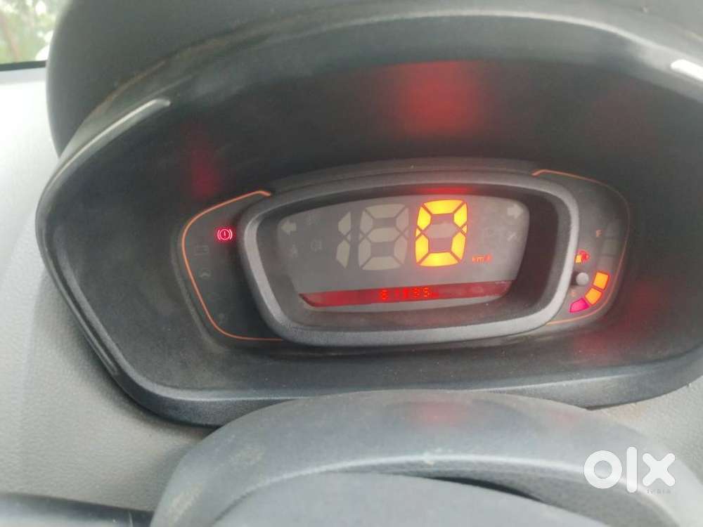Renault Kwid 1.0 Rxt Edition, 2015, Petrol