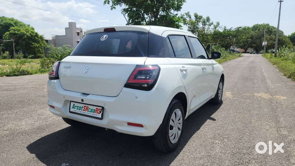 Maruti Suzuki Swift Vxi Optional, 2024, Petrol