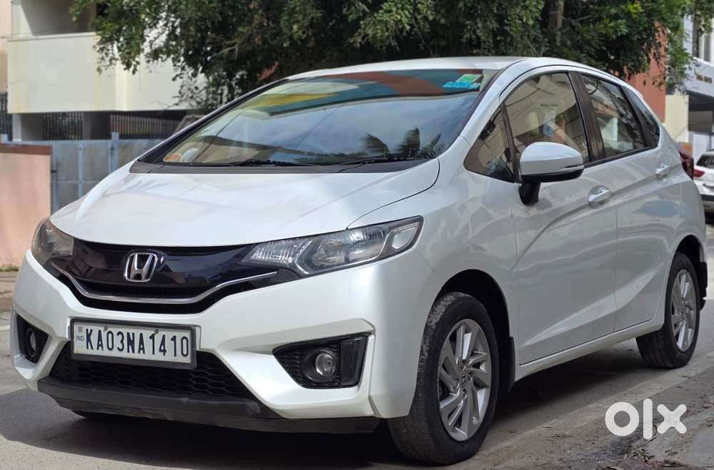 Honda Jazz V Automatic, 2017, Petrol