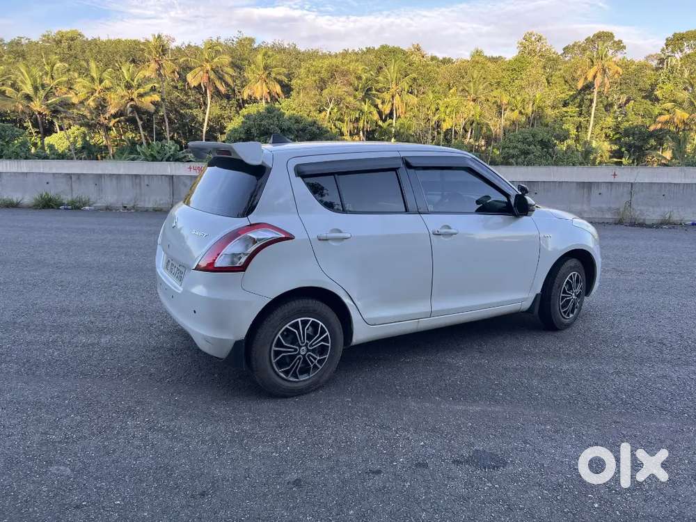 Maruti Swift 2017 Vxi (o)