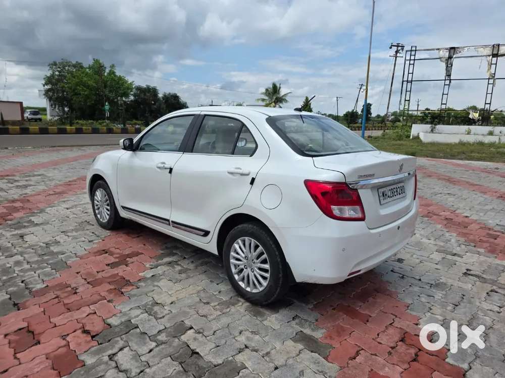 Maruti Suzuki Dzire 2022 Petrol 43000 Km Driven