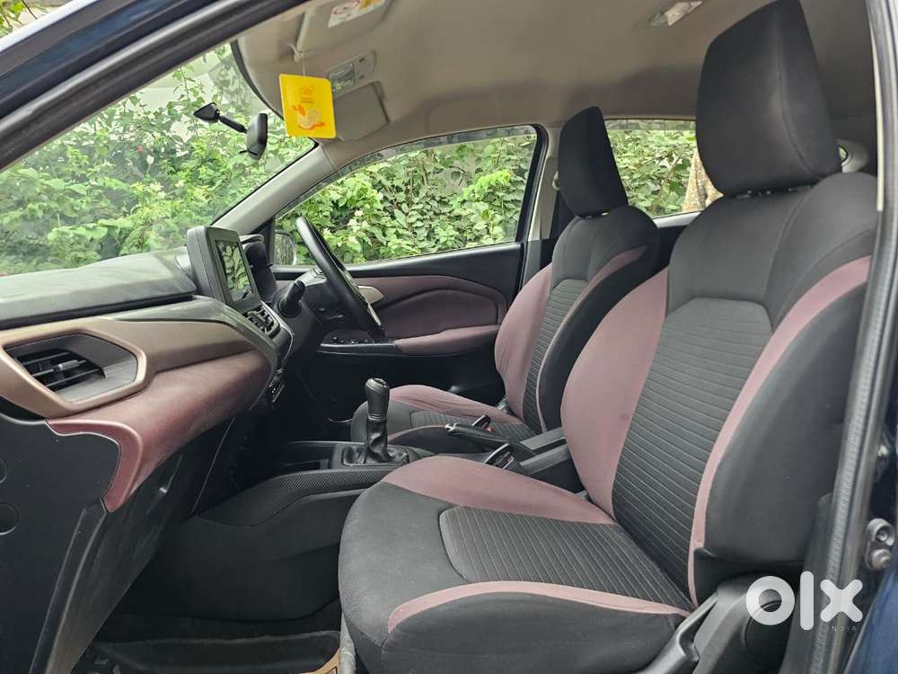 Maruti Suzuki Fronx Delta Plus 1.2l Mt, 2024, Petrol