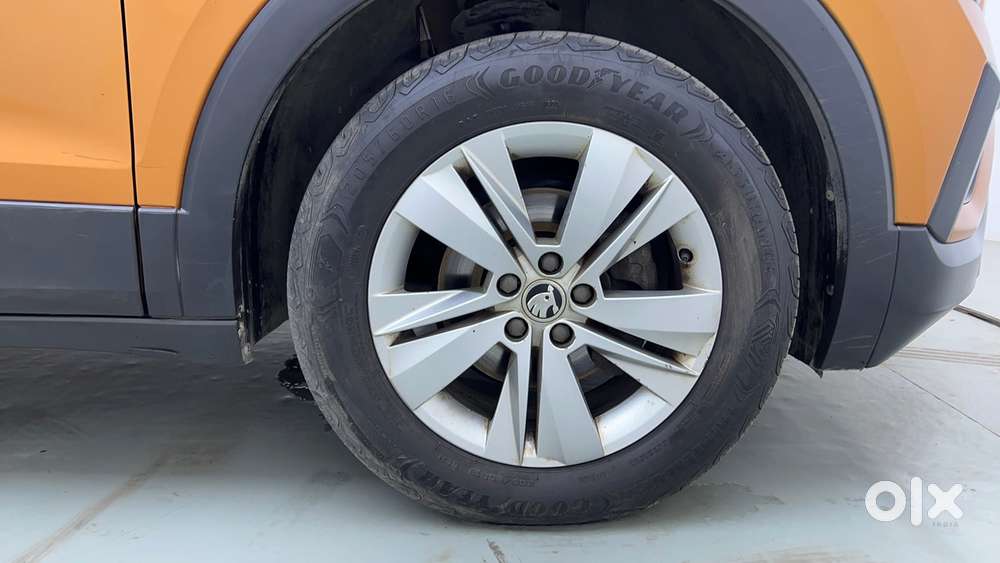 Skoda Kushaq 1.0 Tsi Ambition At, 2021, Petrol