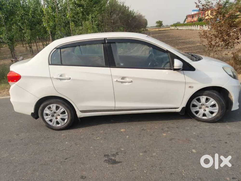 Honda Amaze Cng 1st Owner Model Oct2015