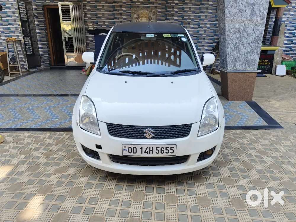 Maruti Suzuki Dzire 2016 Diesel 96600 Km Driven