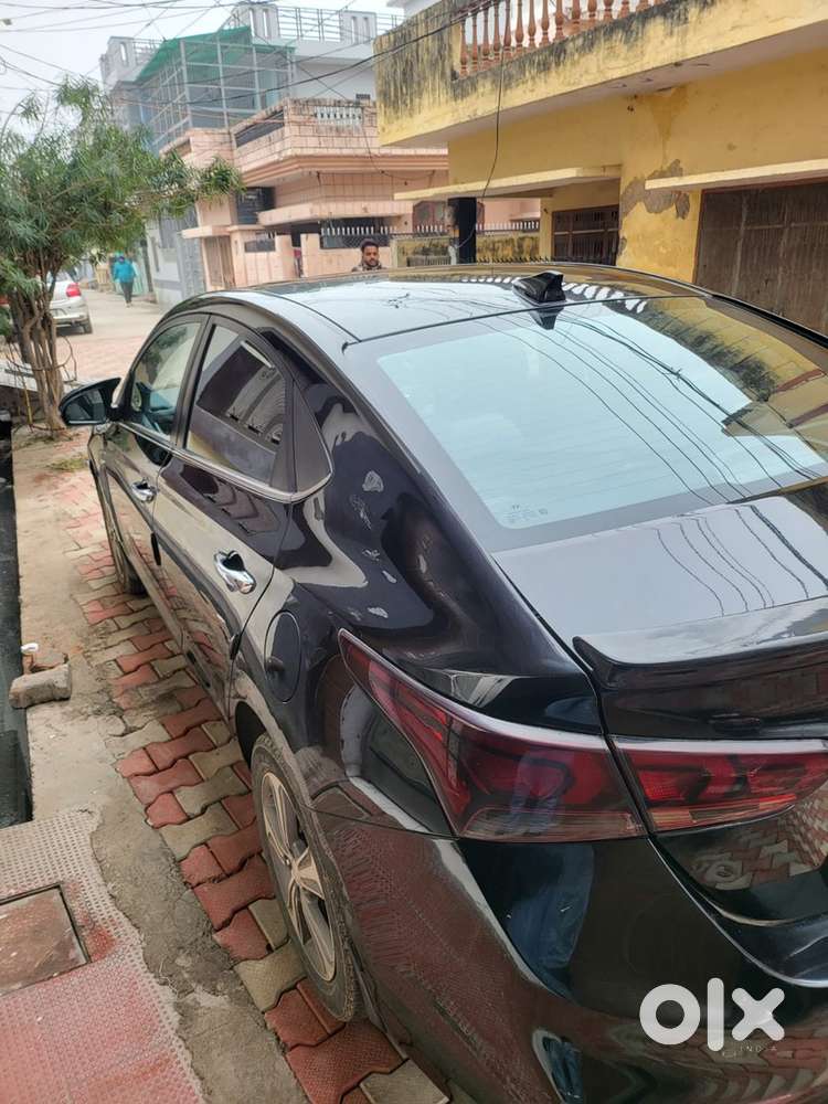 Hyundai Verna Petrol 2018 Year