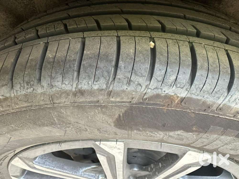 Mahindra Xuv700 2025 Diesel 7000 Km Driven