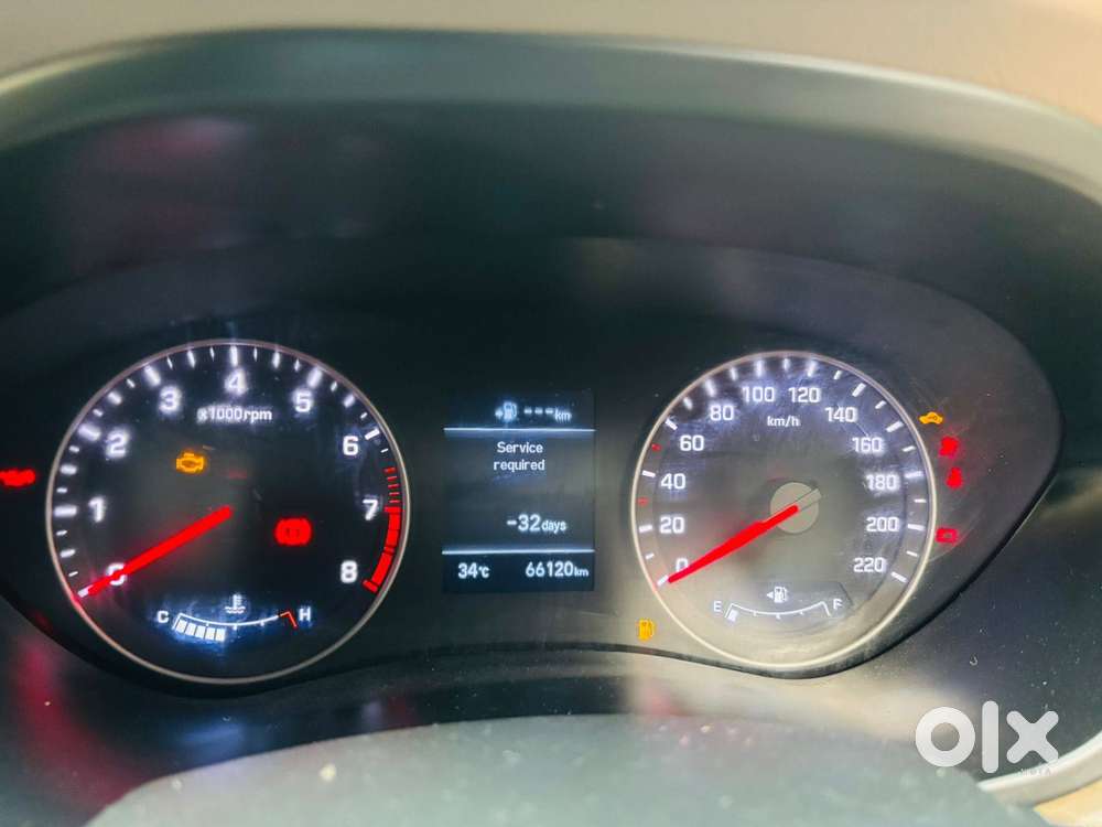 Hyundai I20 Petrol Asta Option, 2019, Petrol