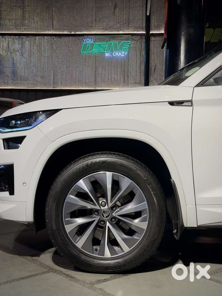 Skoda Kodiaq 2.0 Sportline Tsi Dsg, 2023, Petrol