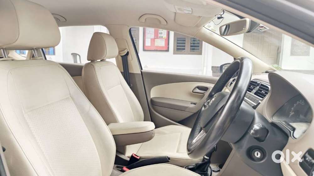 Skoda Rapid [ ] 1.5 Style Plus Tdi At, 2016, Diesel