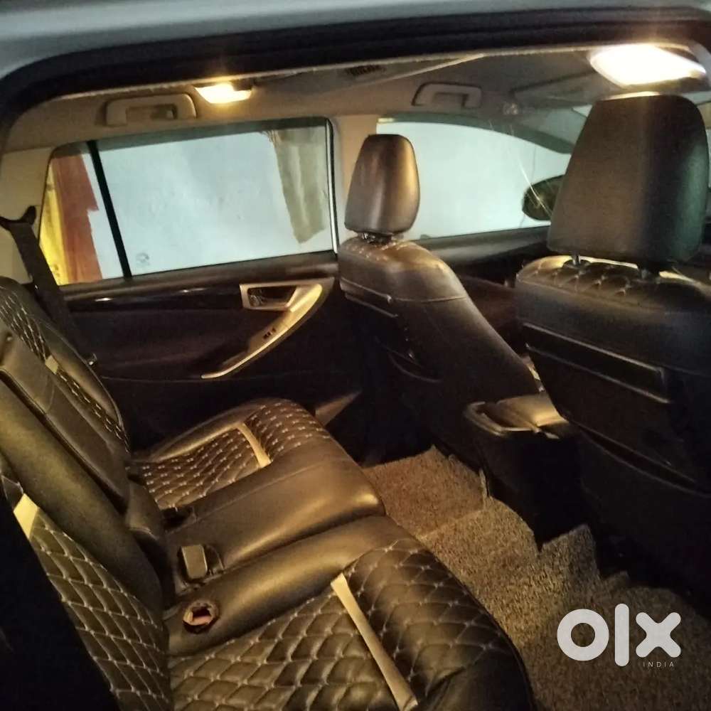 Toyota Innova Crysta 2020 Diesel 90400 Km Driven